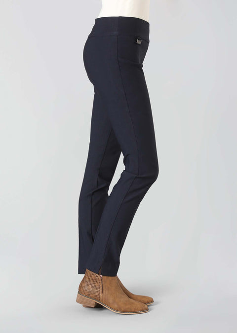 Solid Magical Lycra 31" Slim Pant